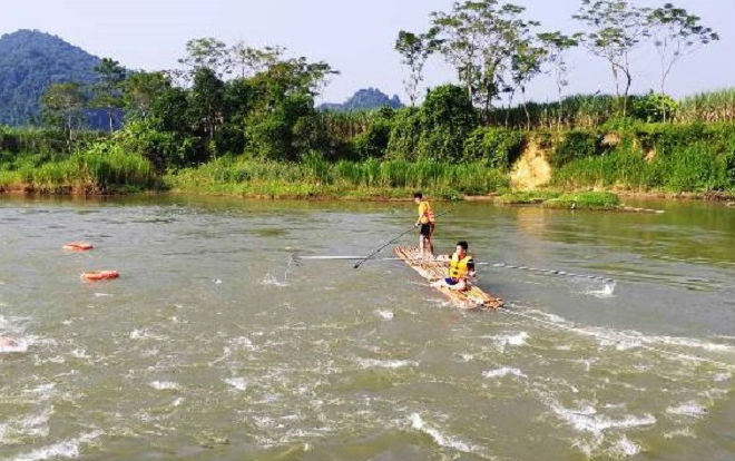 Đi cùng bạn qua sông, nữ sinh lớp 8 trượt chân đuối nước thương tâm Ảnh 2