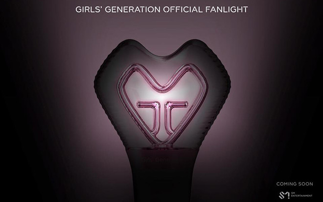 Thương SNSD: 11 năm mới có lightstick chính thức mà vừa ra đã bị… chê lên chê xuống Ảnh 2