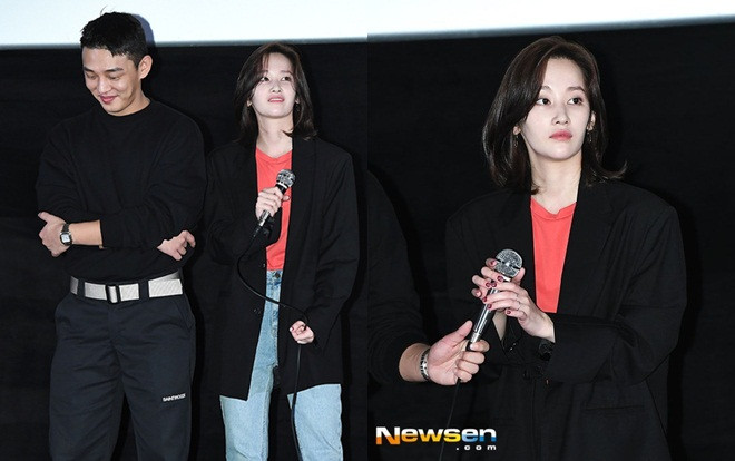 Jeon Jong Seo bị chê trách thậm tệ khi mang bộ mặt 'chảnh chọe', ủ rũ tham dự sự kiện cùng Yoo Ah In Ảnh 2