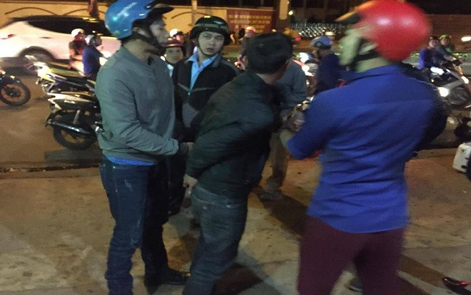 Bắt thanh niên giật túi xách khiến thai phụ ngã xuống đường trọng thương Ảnh 2