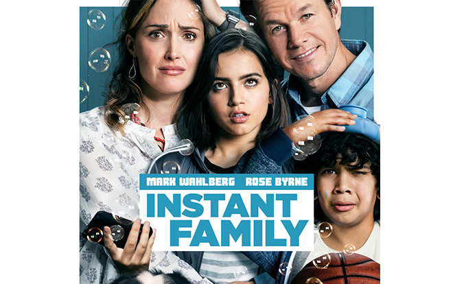 'Instant Family': Mark Wahlberg dở khóc dở cười với những đứa con nuôi bất đắc dĩ Ảnh 2