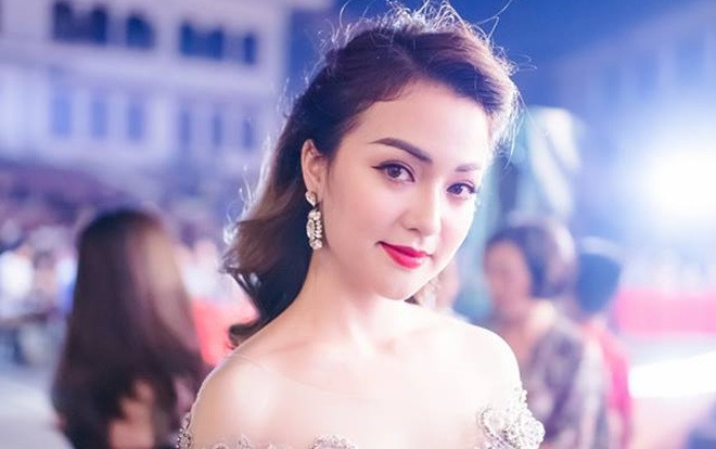 Thần thái cuốn hút của Tân hoa khôi Đại học Y - dược Thái Nguyên Ảnh 2