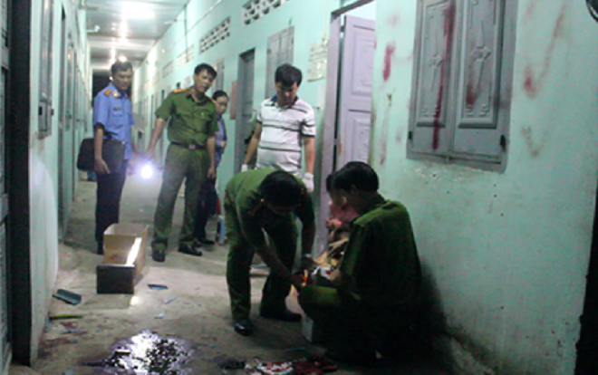 Nghe vợ bị chê nhiều chuyện, nam thanh niên rủ thêm người đến đánh hàng xóm tử vong Ảnh 2