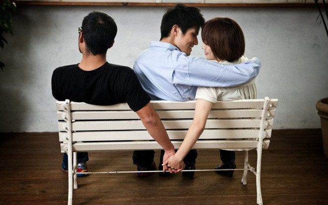 Đã phản bội còn lên mạng kể lể hỏi han, cô gái bị dân mạng chỉ trích: 'Con gái như thế thật tội cho đàn ông chúng tôi' Ảnh 2