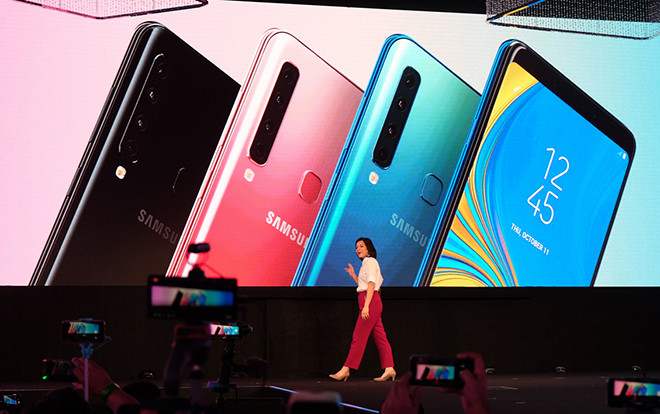 Samsung ra mắt smartphone đầu tiên trên thế giới có 4 camera ở mặt lưng Ảnh 2