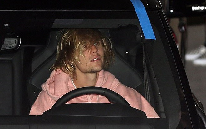 Justin Bieber xuất hiện vô cùng thảm hại khi nghe tin Selena Gomez phải điều trị tâm thần Ảnh 2