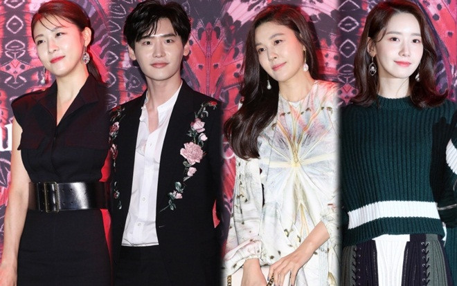 Hera Seoul Fashion Week: Lee Jong Suk tỏa sáng bên 'noona' Ha Ji Won, Kim Ha Neul và Yoona (SNSD) Ảnh 2