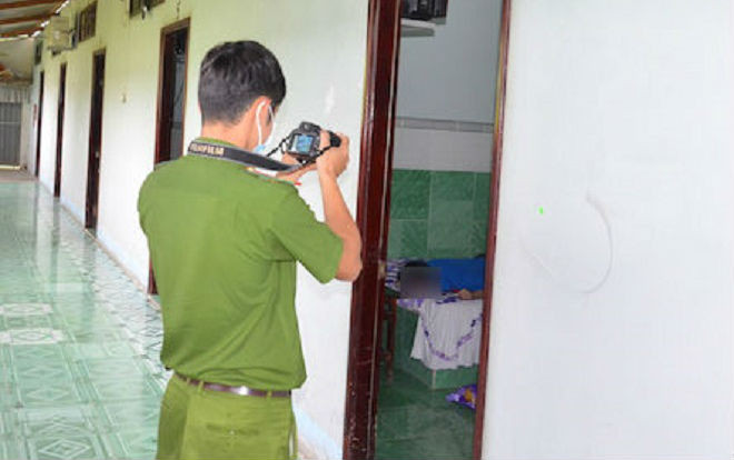 Để lại 2 lá thư tuyệt mệnh, nam thanh niên tử vong bên cạnh 5 lọ thuốc an thần Ảnh 2