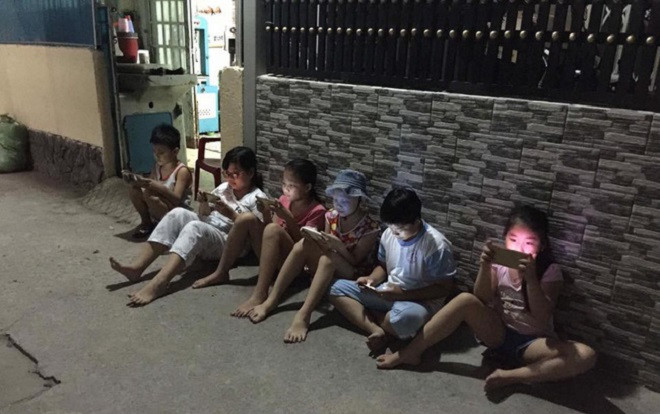 Bỏ cá mớ tiền mà mạng wifi vẫn bị khách than phiền vì chậm nhưng phát hiện 'thủ phạm' mới khiến người ta sửng sốt Ảnh 2