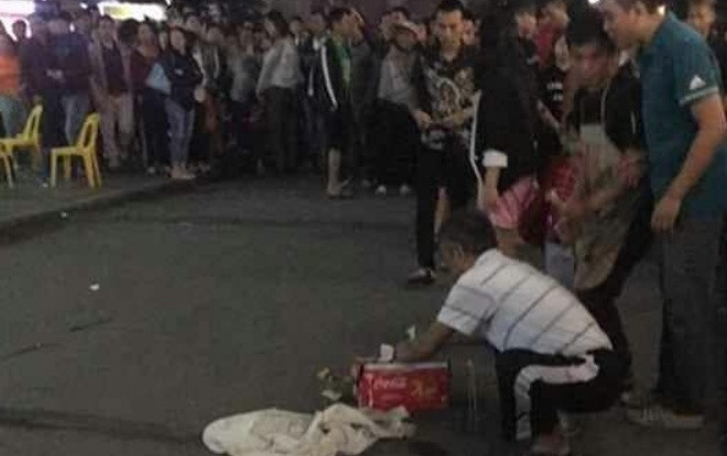 Bàng hoàng phát hiện cháu bé không mặc quần áo rơi xuống đất tử vong ở chung cư Linh Đàm Ảnh 2