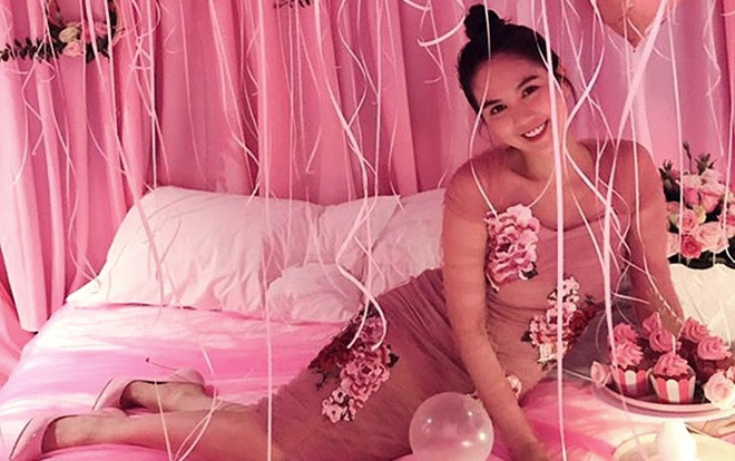 Chuyện 'chồng bí mật' của Ngọc Trinh và nước mắt bóng hồng ngày 20/10 Ảnh 2