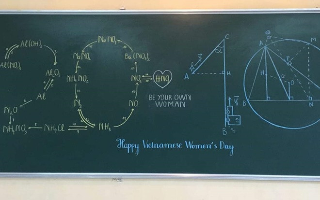 Góc 20/10 của dân khối A: Phản ứng Hóa học, Toán hình học biến thành lời chúc vừa hay vừa dễ thương Ảnh 2