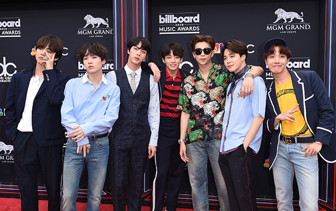 Những ứng dụng luôn có trên smartphone của BTS, ứng dụng yêu thích RM cho thấy anh 'láu cá' thế nào Ảnh 2