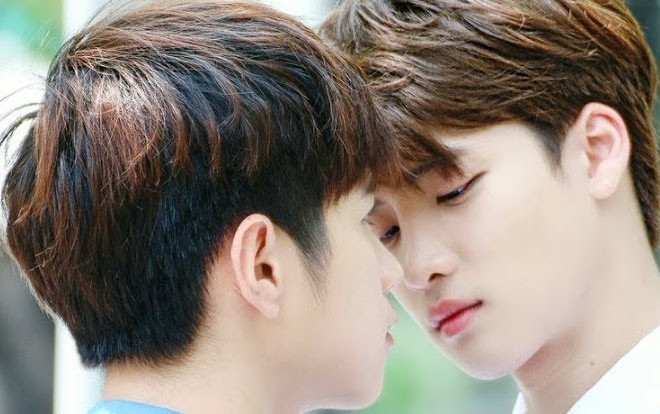 Love By Chance: Chuyện tình giữa hai đôi mắt 1cm và 1,5cm đang làm mưa bão cộng đồng Đông Nam Á Ảnh 2