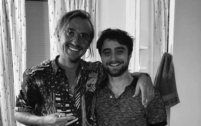 Xem ảnh hiện tại của cặp 'oan gia một thời' Harry Potter - Draco Malfoy fan chỉ biết 'lắc đầu': Thời gian sao tàn nhẫn thế? Ảnh 2