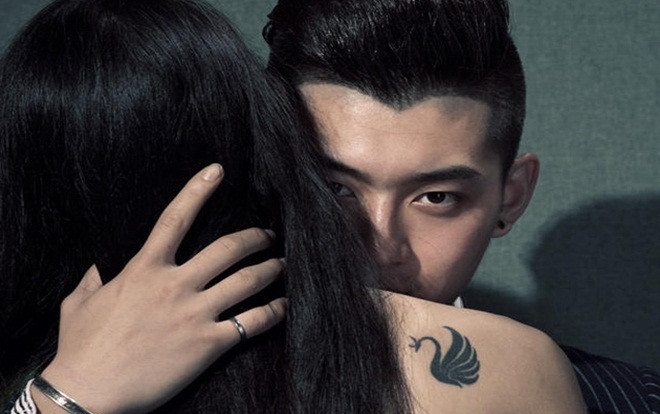 Thiếu niên 17 tuổi 'hô biến' thành trai 26 tuổi, lừa tình, lừa tiền nữ doanh nhân 34 tuổi Ảnh 2