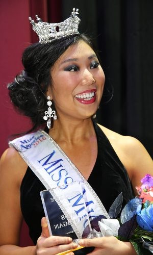 7 hoa hậu bị chê xấu nhất Thế giới, đến giờ vẫn không ai hiểu vì sao họ lại đăng quang Ảnh 7