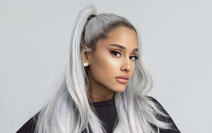 Không đi tour thì than, chuẩn bị thông báo tour cũng thở dài: Ariana Grande và quãng thời gian hờn-trách-cả-thế-giới Ảnh 2