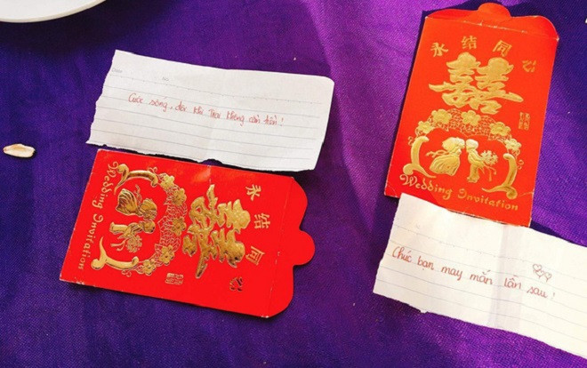 Đã 'rút lõi' phong bao lì xì đội bê lễ nhà gái còn đính kèm mấy mảnh giấy kém duyên gây bức xúc Ảnh 2