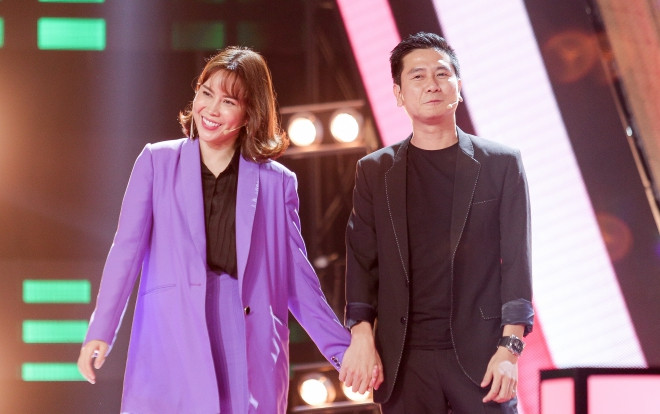 'Khoác áo mới' cho 'Đóa hoa hồng' tại The Voice Kids 2018, Hồ Hoài Anh - Lưu Hương Giang nhận ngay 'feedback' từ Chi Pu Ảnh 2