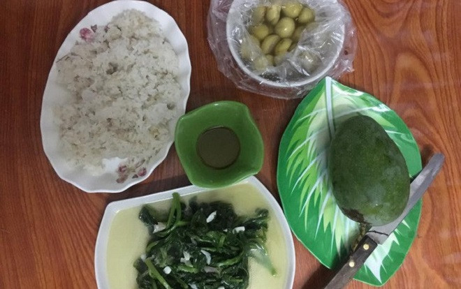 Ngày nào mâm cơm cũng bày đủ món chồng vẫn chê 'chán thịt cá', vợ đổi bữa thanh đạm 10k khiến ông xã im re Ảnh 2