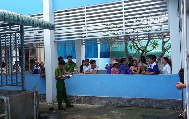 Nữ nhân viên trạm y tế xã bất ngờ lên tầng 2 bệnh viện tỉnh nhảy lầu tử vong Ảnh 2