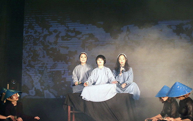 Sinh viên Học viện Báo chí & Tuyên truyền 'quẩy' hết nấc trong đêm hội Halloween hoành tráng nhất Hà Nội Ảnh 2