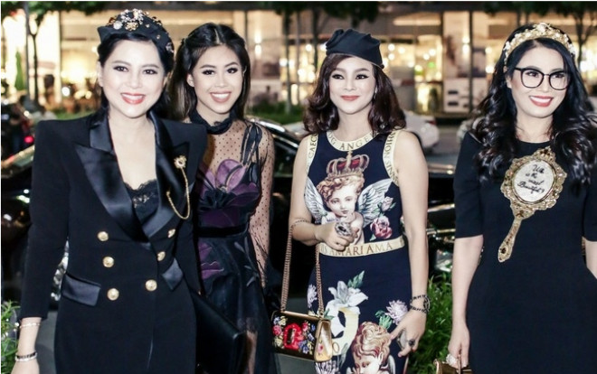 Nhan sắc giống nhau như tạc của mẹ chồng Tăng Thanh Hà và 2 chị em gái Ảnh 2