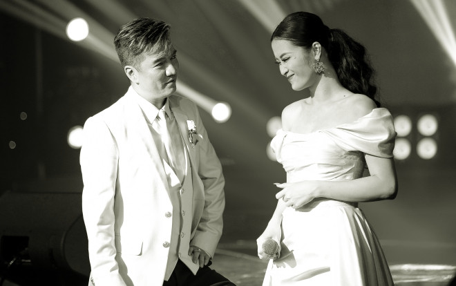 Clip hậu Làn sóng xanh: Đông Nhi lễ phép hết mực, cúi chào Đàm Vĩnh Hưng trước khi ra về! Ảnh 2