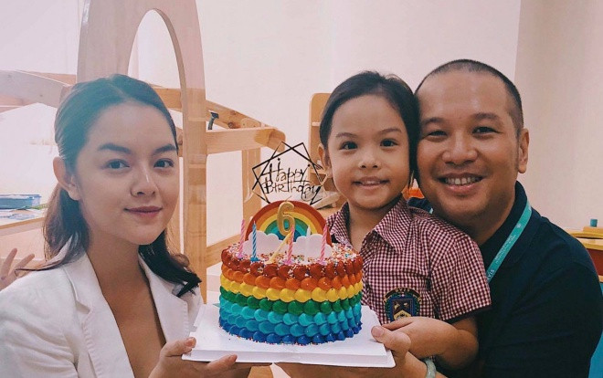 Phạm Quỳnh Anh - Quang Huy rạng rỡ mừng sinh nhật con gái: Lâu lắm rồi mới thấy cả hai trong 1 khung hình! Ảnh 2
