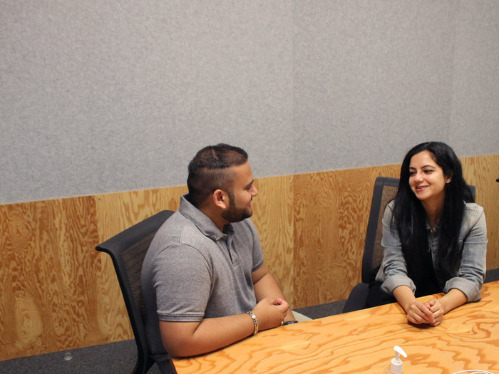 Họ cũng chia sẻ nhân viên Facebook thân thiện. Họ sẵn sàng ăn chưa cùng thực tập sinh và chia sẻ những gì đang làm mặc dù nó chẳng liên quan gì đến việc thực tập. Ảnh: Business Insider