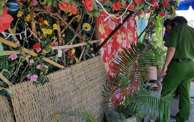 Cãi nhau với vợ, người đàn ông đến quán cà phê 'vui vẻ' thì bị đánh rách mí mắt và cướp 54 triệu đồng Ảnh 2