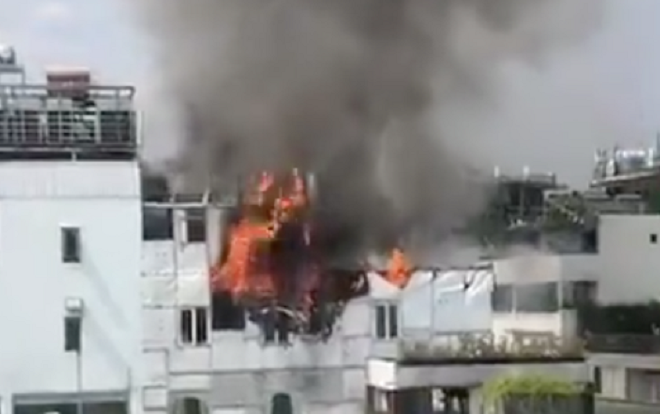 Cháy lớn khách sạn A&EM, người ngoại quốc tháo chạy giữa trung tâm Sài Gòn Ảnh 2