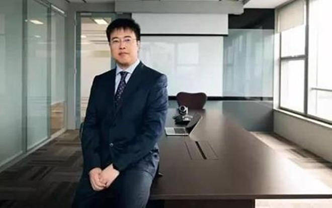 21 tuổi lập nghiệp, 5 năm sau thành tỷ phú, tặng xe hơi cho cả công ty Ảnh 2