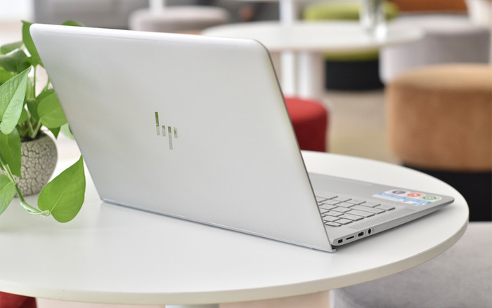 6 laptop cấu hình ổn, giá tốt dành cho sinh viên Ảnh 2