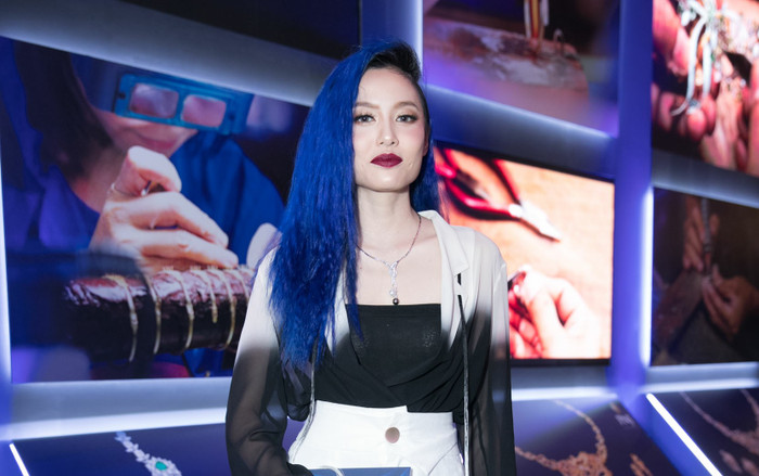 Tóc xanh lét chất chơi nhưng Fung La vẫn rơi vào danh sách sao mặc xấu vì lỗi thời trang khó đỡ Ảnh 2