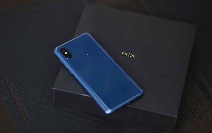 Xiaomi giới thiệu siêu phẩm Mi Mix 3 tại Việt Nam với thiết kế độc đáo chưa từng thấy Ảnh 2