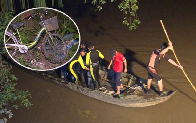 Bé gái 7 tuổi ngã xuống sông chết đuối sau khi bị xe máy tông lúc đang dắt bộ xe: Thương tâm khi tìm thấy thi thể Ảnh 2