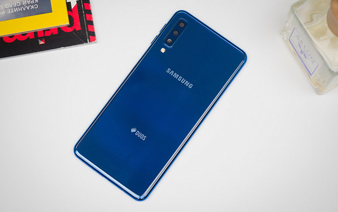 So găng cụm 3 camera trên Galaxy A7 và iPhone 7: Camera góc siêu rộng mang đến những lợi ích vô cùng lớn! Ảnh 2