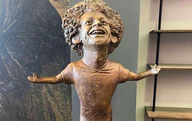 Tượng 'cải lão hoàn đồng' của Salah chấn động túc cầu thế giới Ảnh 2