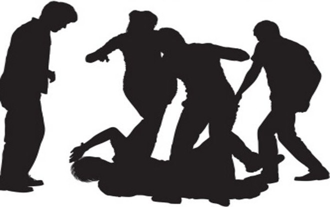 Nghi bắt cóc trẻ con, người đàn ông bị đám đông đánh và sự thật ngã ngửa Ảnh 2