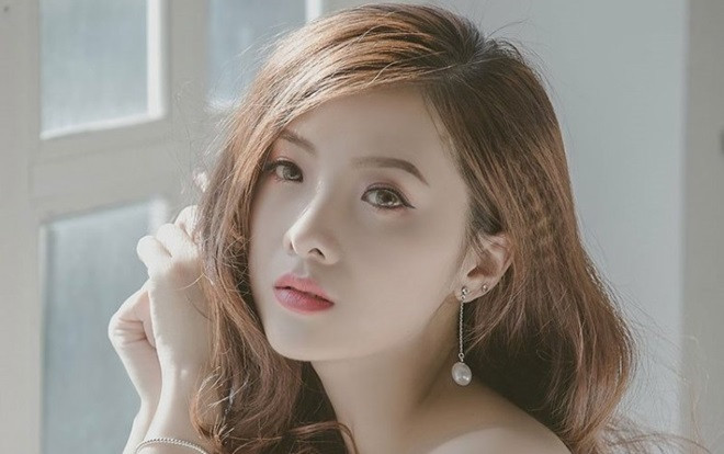 Nữ bác sĩ tương lai xinh đẹp tới độ khiến bao chàng trai muốn… đổ bệnh Ảnh 2