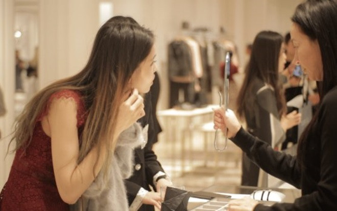 Hé lộ những chuyến mua sắm đặc biệt của du học sinh Trung Quốc tại Mỹ Ảnh 2