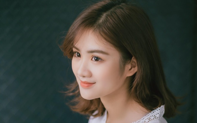 HOT: Chính thức hé lộ 40 gương mặt nữ sinh đẹp tựa minh tinh màn bạc cuộc thi Miss Hutech 2019 Ảnh 2