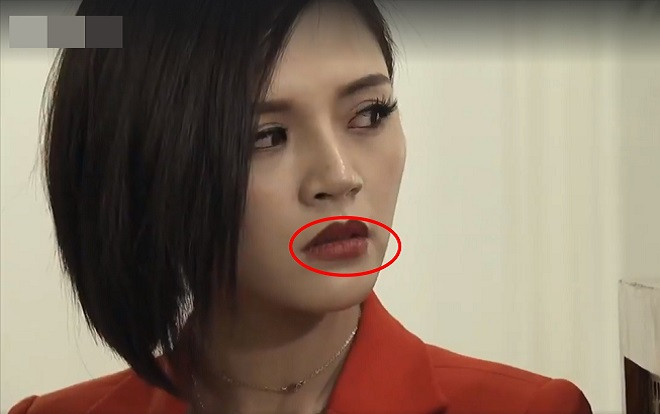 'Quỳnh búp bê': Fan nhặt sạn, hài hước khi My sói hôn vội bạn trai trước khi đóng phim Ảnh 2