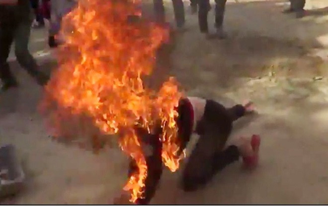 Hà Tĩnh: Ghen tuông, chồng đổ xăng lên người vợ rồi châm lửa đốt Ảnh 2