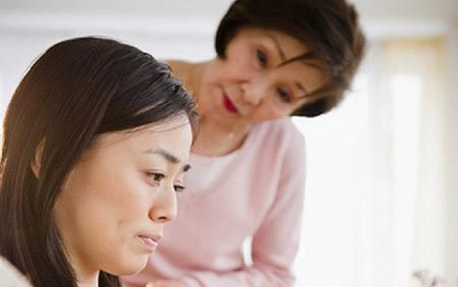 Ốm đau nằm viện được mẹ người yêu lên thăm nhưng câu nói của bà khiến cô gái trẻ cảm thấy tủi nhục Ảnh 2