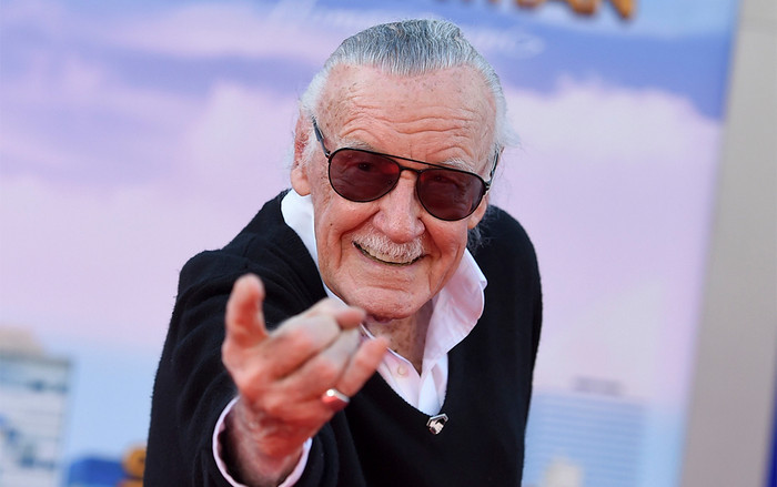 Siri của Apple từng dự đoán đúng về cái chết của cha đẻ Marvel, Stan Lee Ảnh 2