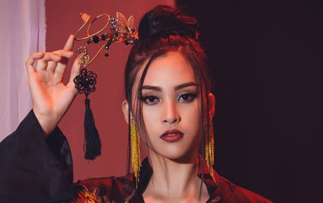 Bản cover 'Lạc trôi' và cách mà Tiểu Vy mạo hiểm để 'hiện đại hóa' cho phần thi ngỡ phải luôn quy củ Ảnh 2