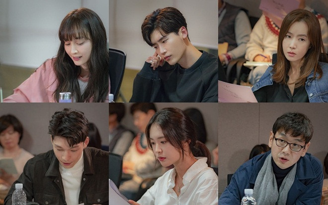 Buổi đọc kịch bản 'Romance Supplement ': Tình địch, em trai 'chị đẹp' Son Ye Jin sẽ ngăn cản tình yêu của Lee Na Young và Lee Jong Suk? Ảnh 2